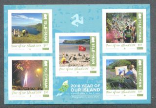 Isle Of Man - Island Year 2018 Mnh Set (issue Date 10.  04.  2018) Self - Adhesive