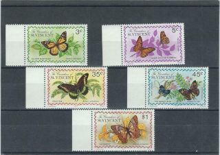 St Vincent 1975 Mnh Butterflies Set See
