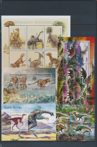 Ab1 - 2584 World Prehistoric Animals Dinosaurs Good Sheets Mnh