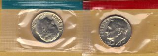 1977 - P & D Choice Uncirculated Roosevelt Dimes In Set Cello.
