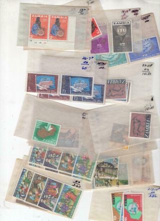 Zambia - Dealers Stock Of Stamps In Glassines -