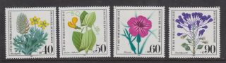 West Germany Mnh Stamp Deutsche Bundespost 1980 Wild Flowers Sg 1938 - 1941