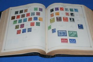Scott International Blue Album 1940 - 1949 Part 2 Two BlueLakeStamps 1200 stamps 6