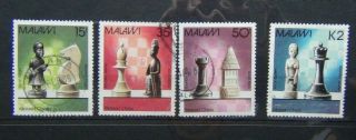 Malawi 1988 Chess Local And Staunton Chess Pieces Set