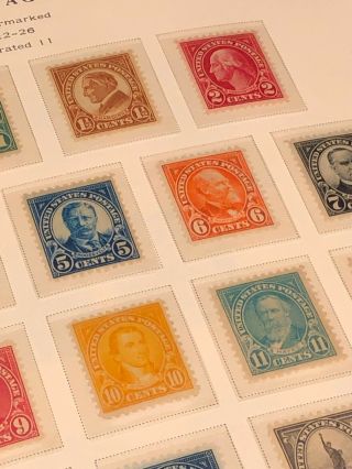 Scott Album Page US Postage Stamp Lot / / / Never Hinged / 1922 - 1925 3