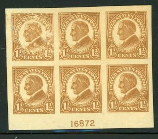 Us Scott 576 - Mnh - Plate Block Of 4 Stamps - Minor Front Damage