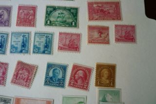 200 Assorted OLDER US Postage Stamps Some duplicates Many better issues 3