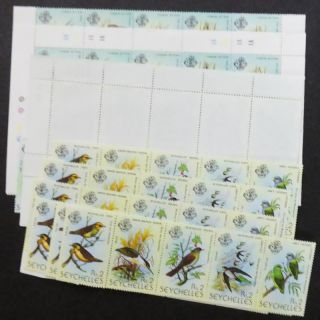 Edw1949sell : Seychelles 1979 - 82 Strips Of 5 In Diff Qty Of Bird Issues Cat $200