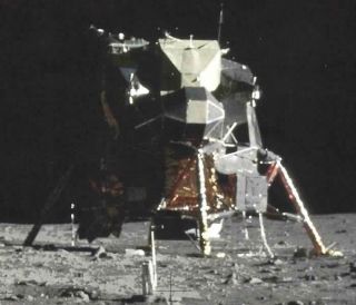 Apollo 11 flight - footprint on the Moon - Lunar Landing Mission Brasil 2019 2