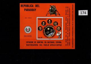 /// Paraguay - Mnh - Space - Spaceships - Apollo - Usa - Russia - M2