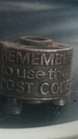 Vintage Post Office Metal Die Remember To Use The Postcode - Dover Kent