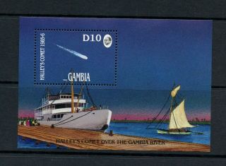 R769 Gambia 1986 Space Comet Gambia River Sheet Mnh
