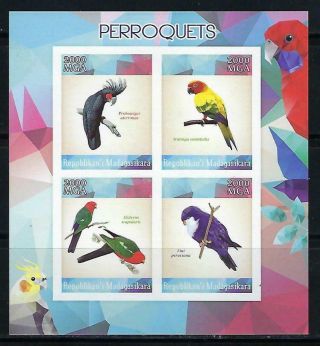 M1299 Mnh 2014 Imperf Souvenir Sheet Of 4 Diff Birds Colorful Parrot & Parakeets