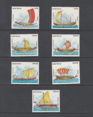 Ancient Ships - Guinea Bissau - 1988 Set Of 7 (sc 727 - 33) - Mnh - W686