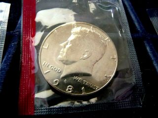 1981 - D Kennedy Half Dollar From Us Set In Cello D - 1 - 19