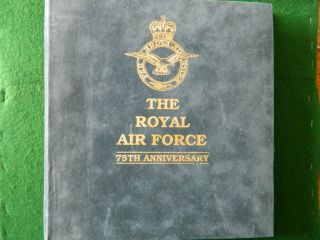 The Royal Air Force - 75th Anniversary - Full Set Of 30 Flown Covers In Album