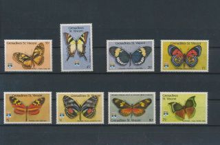 Lk64925 St Vincent Grenadines Insects Bugs Flora Butterflies Fine Lot Mnh
