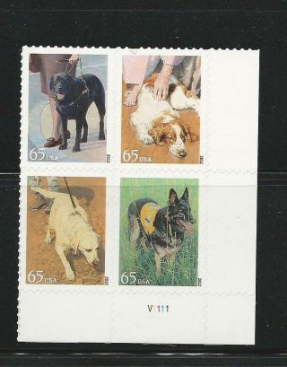 2012 4604 - 4607 Dogs At Work Block Of 4 65¢ Stamps Mnh