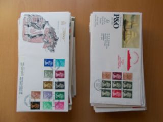 Great Britain - 137 X Machin / Definitive First Day Covers.  Below.