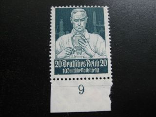 Third Reich Mi.  562 Scarce Never Hinged Stamp Cv $132.  50