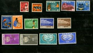 Stamps Of Zambia: Selection Of Mnh Issues From Early Period Post - Indepedence