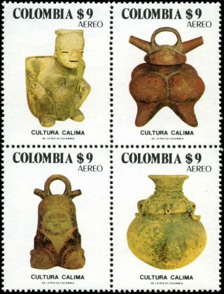 Colombia Scott C710df Block Of 4 Never Hinged