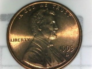 1993 D Lincoln Memorial Cent With Rev Platting Error.  A Brilliant Coin.