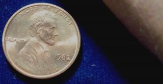 1982 - P Philadelphia Lincoln Memorial Penny Large Date Zink Bu