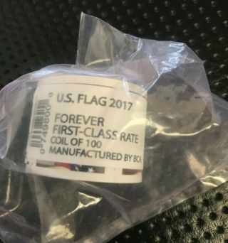 Roll Of 100 Usps Stamps Usa Flag 2017 Forever First Class Rate