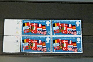 Gb 1969 1/6 - Nato Block Of 4 (mnh) Missing Phosphor Bands (sgw157d)
