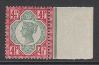 Gb Qv 4.  1/2d Green & Carmine Sg206 Never Hinged Stamp Control Rule Selvedge