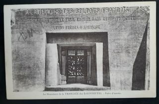 Rare C.  1918 France Ww1 Military Postcard " Tranchée De La Baïonnettes "