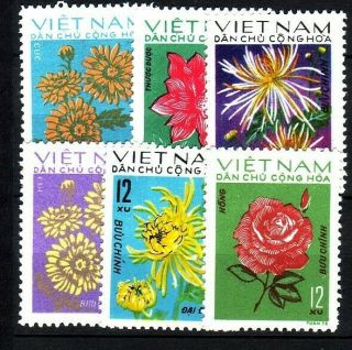 North Viet Nam Sc 718 - 23 Nh Set Of 1974 - Flowers - Sc.  $40