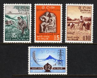 Ceylon — Scott 353//356 (sg 462//465) — 1958 - 59 Redrawn Issue — Mh — Scv $28.  50
