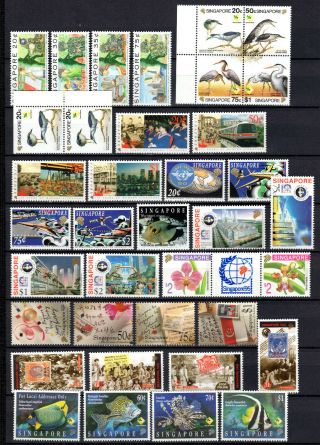 Singapore1994 - 1995 Qeii 10 X Complete Sets Of Mlh Stamps Lightly Mounted