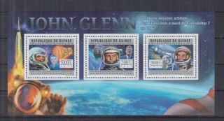 E700.  Guinee - Mnh - 2012 - Space - Astronauts - John Glenn
