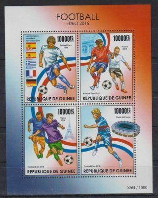 P303.  Guinea - Mnh - 2015 - Sports - Football