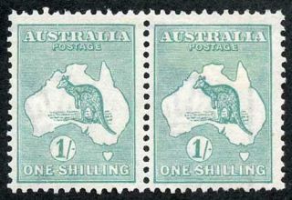 Australia Sg40b 1/ - Blue Green Die Iib Wmk Narrow Crown Upright Pair