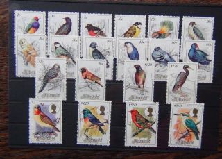 Aitutaki 1984 Birds 2nd Issue Set To $9.  60 Mnh