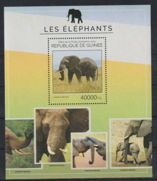 L293.  Guinea - Mnh - 2014 - Nature - Animals - Elephants - Bl.