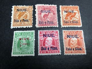 Niue Scott 10 - 13 14 - 16 Og Hh Cv $77.  10