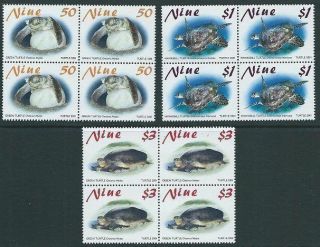 Niue 2001 Turtles Set In Blocks Of 4 Mnh. . . . .  62430a