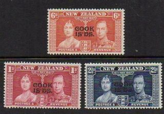 Cook Islands 1937 Set Of 3 M.  With Gum Looking No Hidden Faults