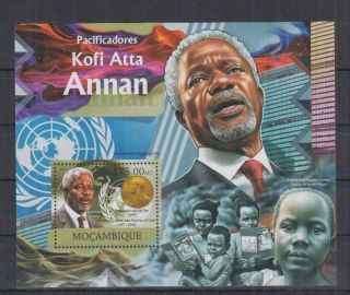 J286.  Mozambique - Mnh - 2012 - Famous People - Kofi Atta Annan - Bl
