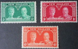 Zealand 1935 Gv Silver Jubilee Set Sg 573/575