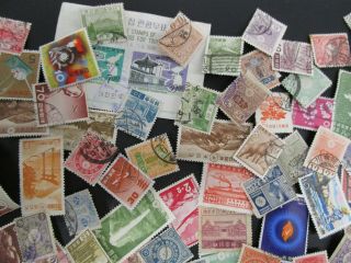 200,  Japanese Postage Stamp Lot 1800 ' s - 1980 ' s Hinged Japan Sen 3