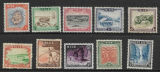 Pre Decimal,  Pacific,  Niue,  1950 Set Of 10,  Sg113 - 122,  Mh,  Cv$30,  1479