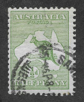 Australia 1913 Roo 1/2d Green 42 Stamps Inc.  2 Inverted Wmks Good To Fine