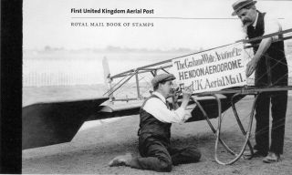 Gb 2011 First Uk Aerial Post £9.  97 Prestige Booklet (dy2) In Fine