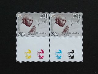 Fiji - 2019 Gandhi 90c Mnh Pair With Labels Rr